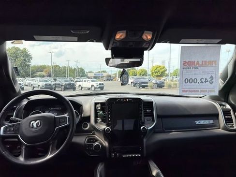 Used 2024 RAM 1500 Big Horn AWD/4WD image 14