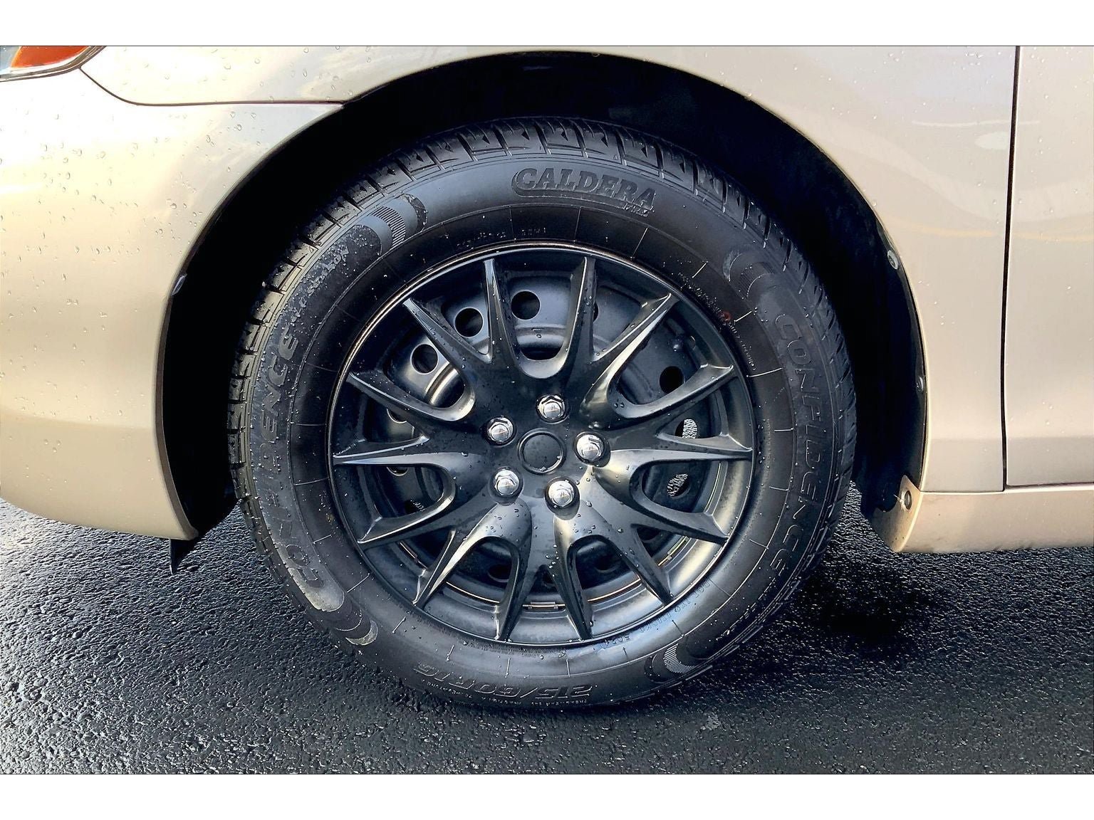 Used 2009 Toyota Camry SE FWD image 10