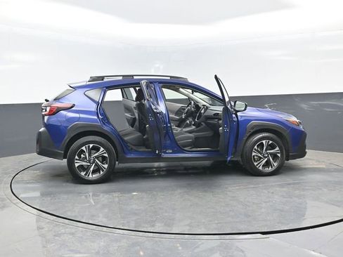 Used 2025 Subaru Crosstrek 2.0i Premium AWD/4WD image 27