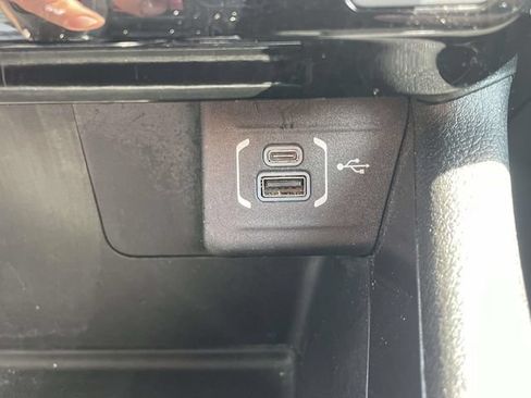 Used 2023 Jeep Compass Sport AWD/4WD image 19