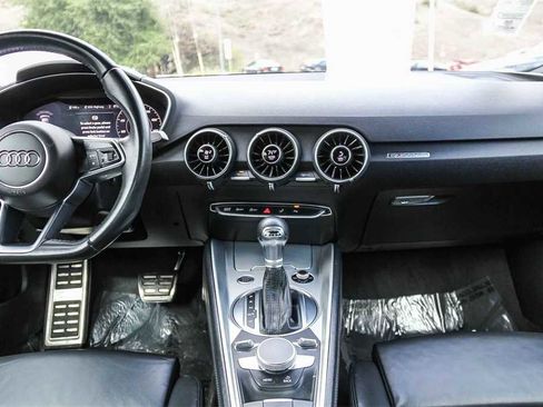 Used 2022 Audi TT 2.0T w/ 19" Wheel Package image 12