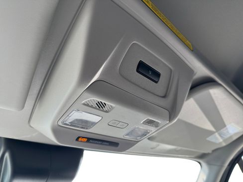 New 2025 Ford Transit 250 148 Medium Roof Extended AWD image 19