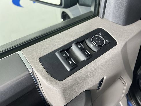 Used 2018 Ford F150 XLT w/ Equipment Group 302A Luxury AWD/4WD image 21