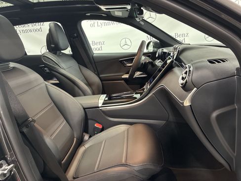 New 2026 Mercedes-Benz GLC 300 4MATIC image 12