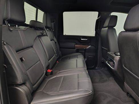 Used 2022 Chevrolet Silverado 3500 High Country w/ Technology Package image 34