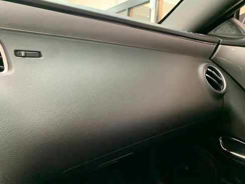 Used 2011 Chevrolet Camaro LT image 15