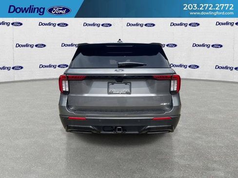 Certified 2025 Ford Explorer ST-Line AWD/4WD image 7