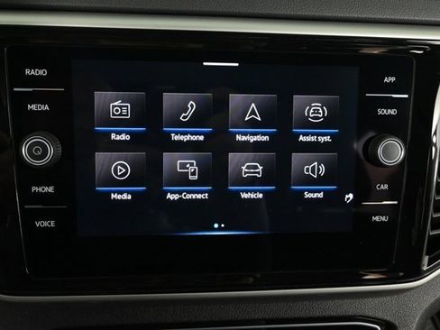 Certified 2023 Volkswagen Atlas SE w/ Panoramic Sunroof Package image 7