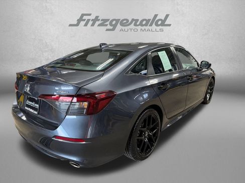 Used 2025 Honda Civic Sport image 4