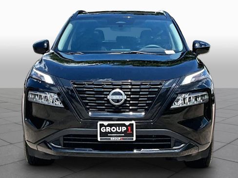 Certified 2023 Nissan Rogue SV w/ SV Premium B Package FWD image 4