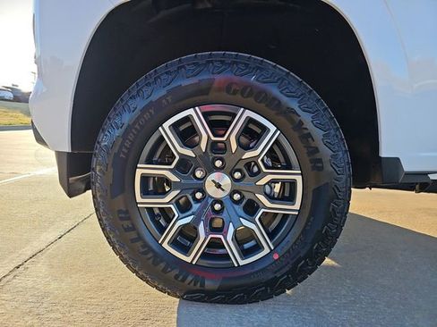 New 2026 Chevrolet Colorado Z71 w/ Z71 Convenience Package 2 AWD/4WD image 33