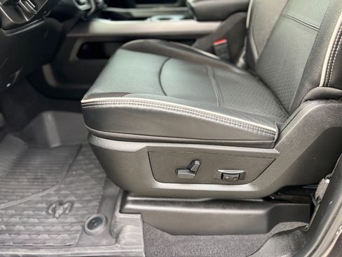 Used 2025 RAM 2500 Laramie image 23