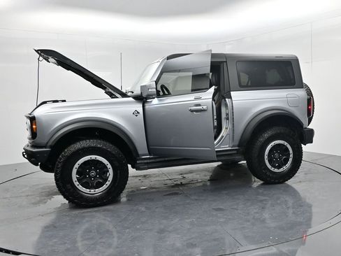 Used 2023 Ford Bronco Outer Banks w/ Sasquatch Package image 53