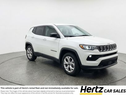 Used 2025 Jeep Compass Latitude
