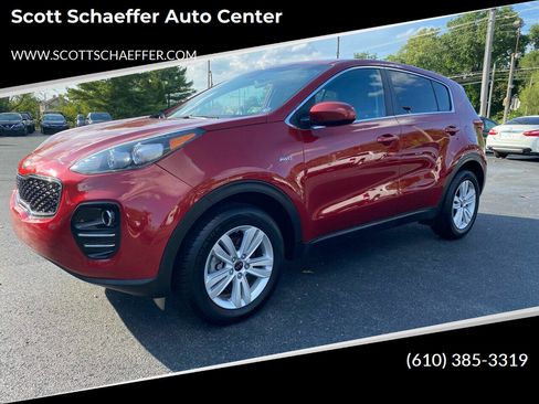 Used 2018 Kia Sportage LX image 1