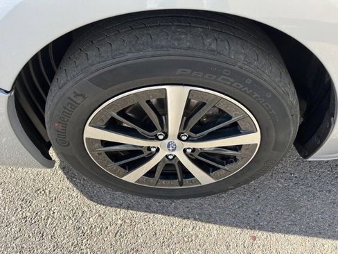 Used 2019 Subaru Impreza 2.0i Premium image 24