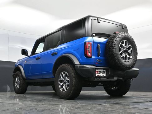 Used 2025 Ford Bronco Badlands AWD/4WD image 57