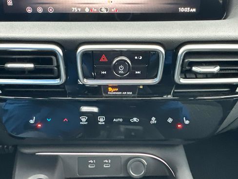 New 2026 Nissan Sentra SV w/ SV Convenience Package FWD image 32