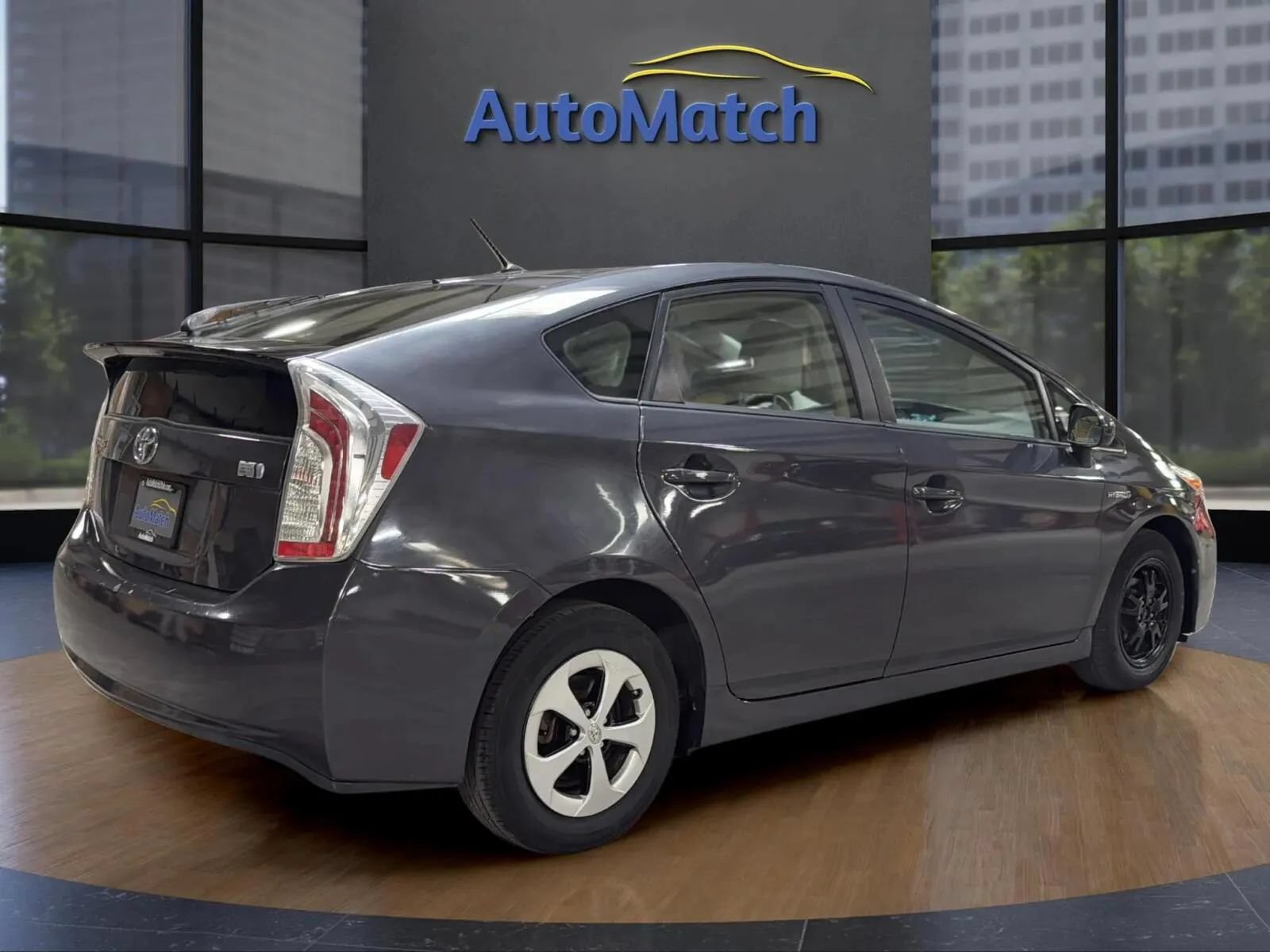 Used 2014 Toyota Prius Two FWD image 11