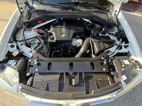 Used 2017 BMW X3 xDrive28i AWD/4WD image 22