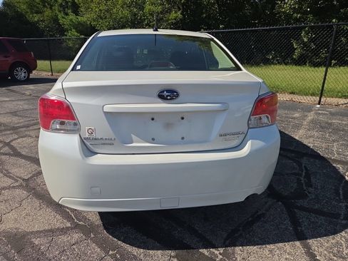 Used 2014 Subaru Impreza 2.0i AWD/4WD image 11