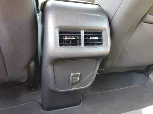 Used 2020 Chevrolet Equinox LS FWD image 14