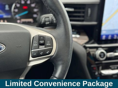 Used 2023 Ford Explorer Limited w/ Limited Technology Package AWD/4WD image 11