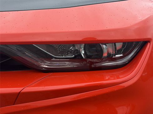 Used 2020 Chevrolet Camaro SS RWD image 24
