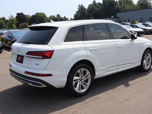 Used 2023 Audi Q7 2.0T Premium w/ Convenience Package AWD/4WD image 5