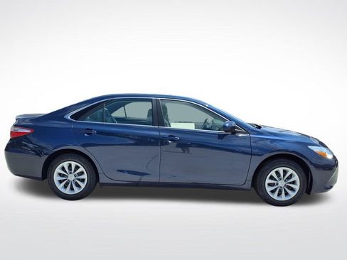 Used 2015 Toyota Camry LE FWD image 26