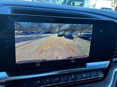 Used 2024 GMC Sierra 1500 SLT image 10