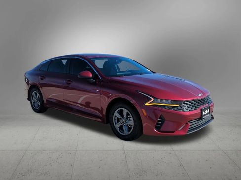 Used 2024 Kia K5 LXS image 8