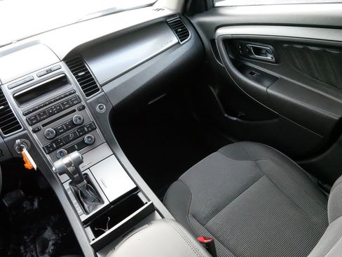 Used 2011 Ford Taurus SEL w/ 201A Rapid Spec Order Code image 11