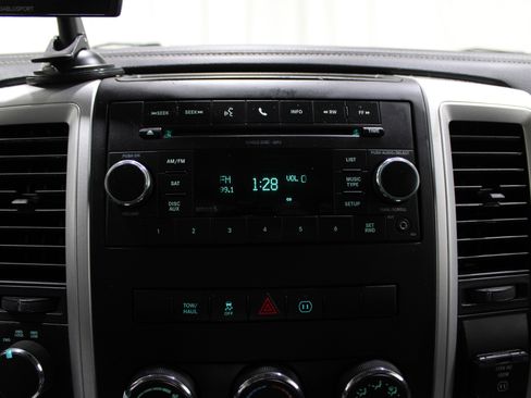 Used 2010 Dodge Ram 1500 Truck Sport image 14