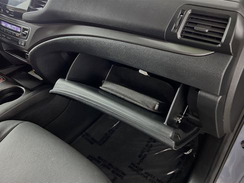 Used 2022 Honda Passport EX-L image 35