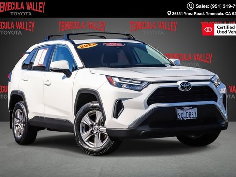 Certified 2022 Toyota RAV4 XLE w/ Convenience Package FWD image 1