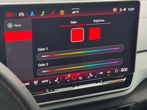 Used 2025 Volkswagen ID.4 Pro image 44