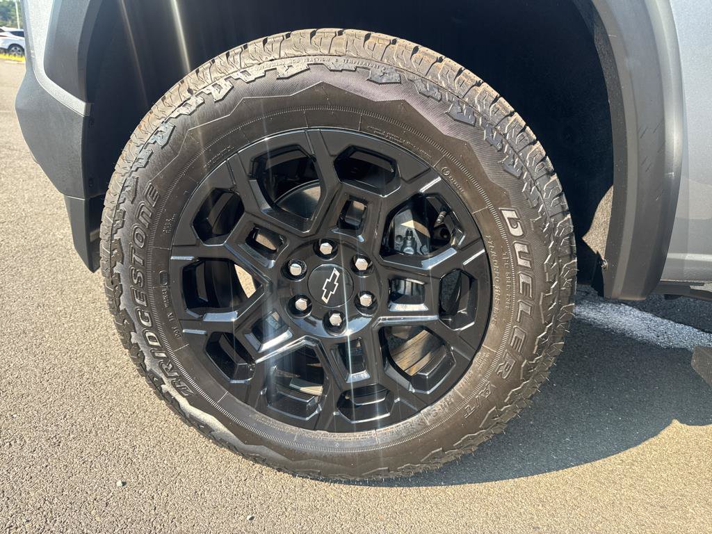 Used 2026 Chevrolet Colorado Trail Boss AWD/4WD image 33
