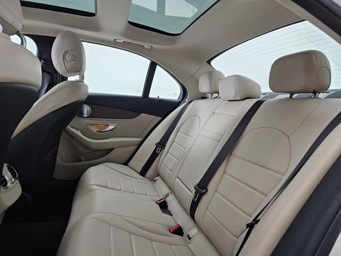 Certified 2019 Mercedes-Benz C 300 4MATIC Sedan image 17