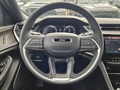 New 2026 Jeep Grand Cherokee L Limited AWD/4WD image 21