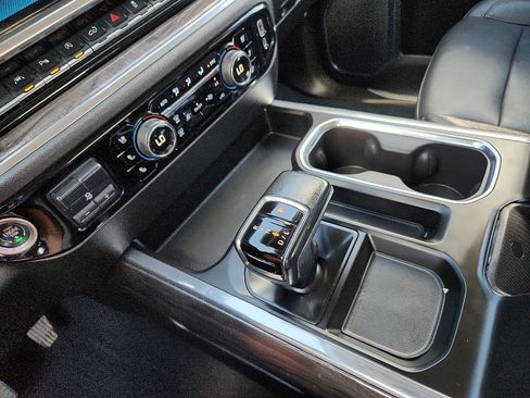 Used 2023 Chevrolet Silverado 1500 LTZ image 20