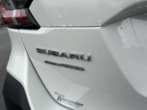 Used 2022 Subaru Outback Limited w/ Popular Package #2 image 11