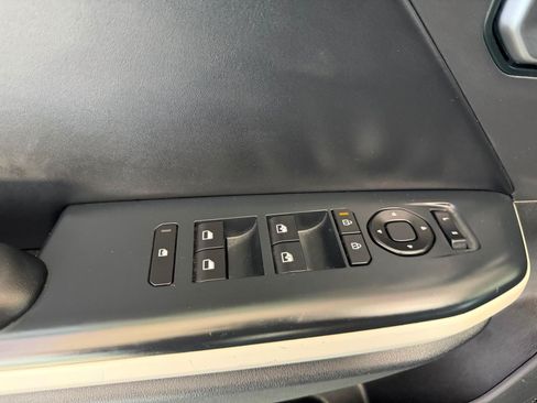 Used 2025 Kia K4 GT-Line w/ GT-Line Premium Package FWD image 13