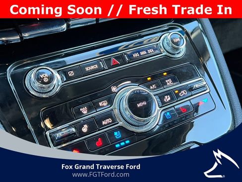 Used 2021 Lincoln Corsair AWD w/ Premium Package image 26