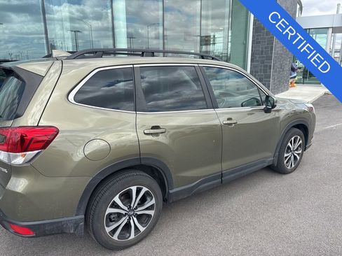 Used 2023 Subaru Forester Limited image 4