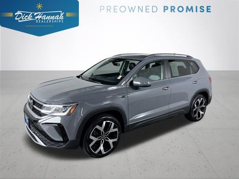 Used 2022 Volkswagen Taos SEL AWD/4WD image 1