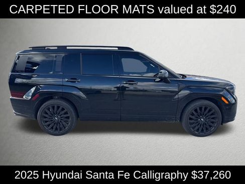 Used 2025 Hyundai Santa Fe Calligraphy image 2