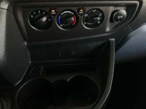 Used 2018 Ford Transit 350 XLT image 35