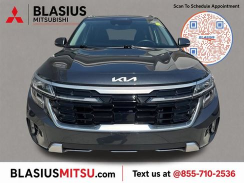 Used 2024 Kia Seltos SX w/ SX Sunroof Package AWD/4WD image 22