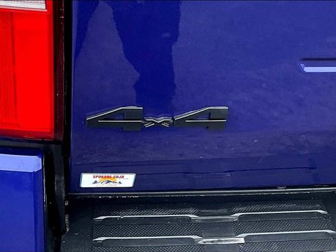 Used 2025 Toyota Tacoma TRD Off-Road image 7